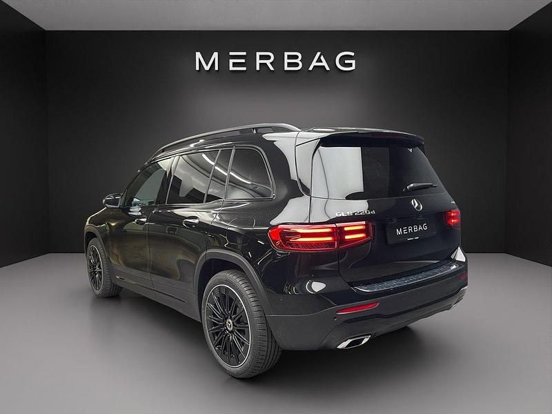 Neu Mercedes GLB220 190 PS (139 kW) 2025 Schwarz SUV