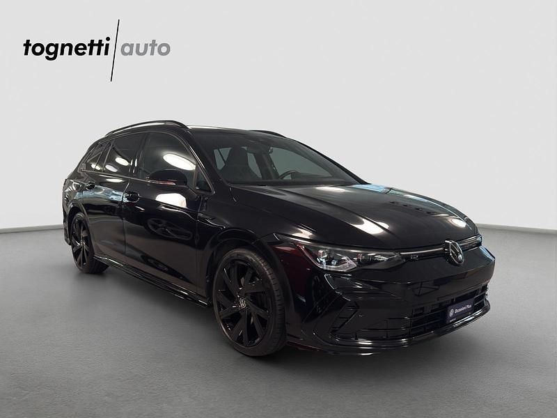 Gebraucht VW Golf VIII R-line 191 PS (140 kW) 2023 Schwarz Kombi