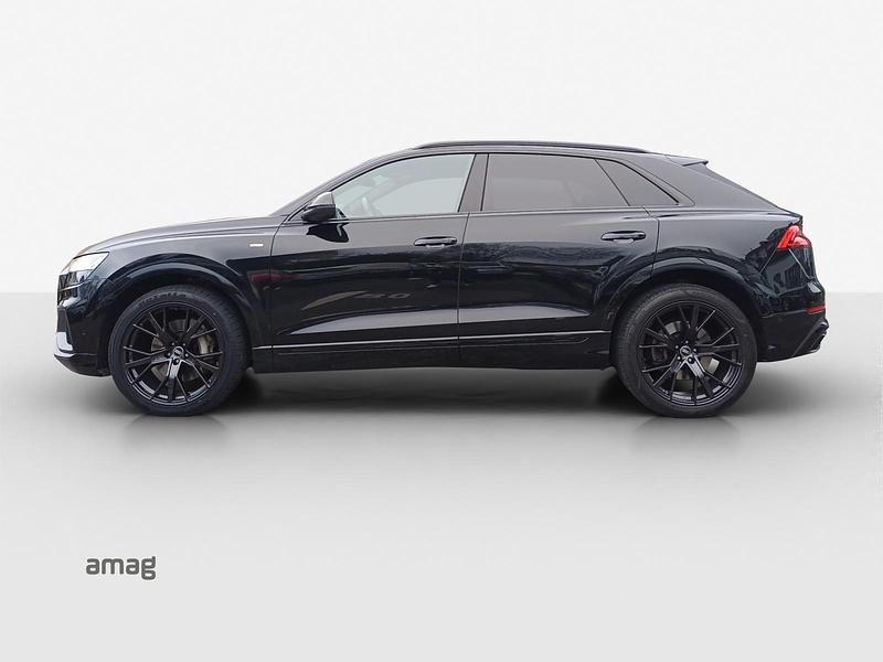 Gebraucht Audi Q8 Black Edition 340 PS (250 kW) 2021 Mythosschwarz metallic SUV