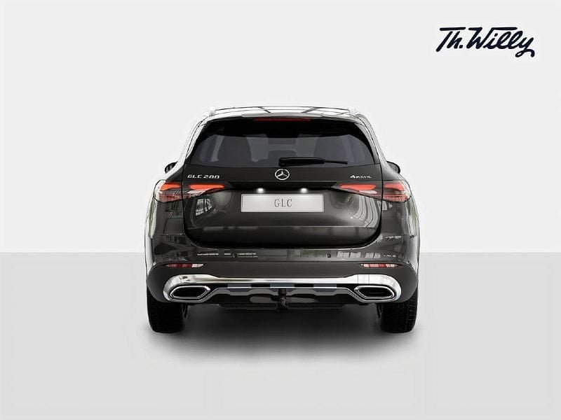 Neu Mercedes GLC200 Avantgarde 227 PS (166 kW) 2025 Grau SUV