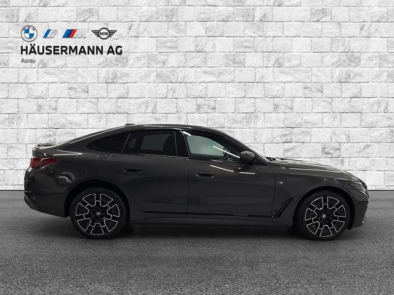 Neu BMW i4 M Sport 294 kW (401 PS) 2025 Grau Limousine