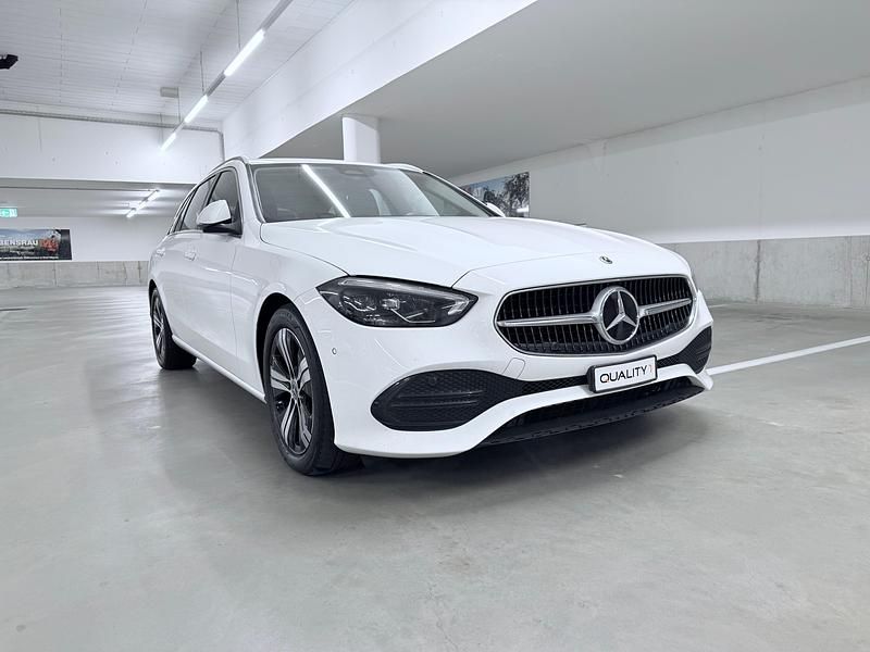 Gebraucht Mercedes C220 200 PS (147 kW) 2022
