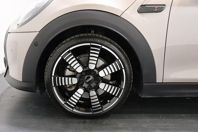 Gebraucht Mini Cooper S 178 PS (130 kW) 2022 Grau Kleinwagen