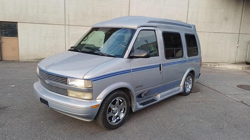 Gebraucht 1998 Chevrolet Starcraft Van / Kleinbus | CHF 14’800 - Bild 1/4