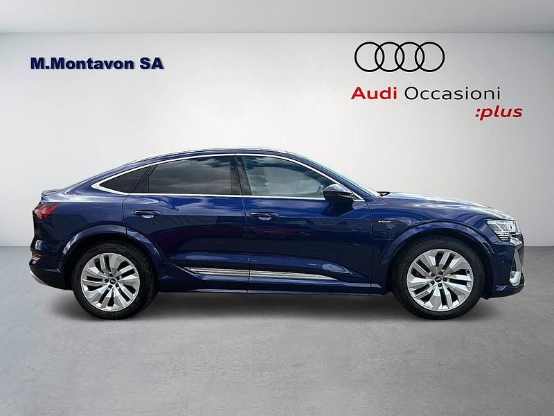 Gebraucht Audi e-tron Ambiente 369 kW (503 PS) 2021 Blau SUV