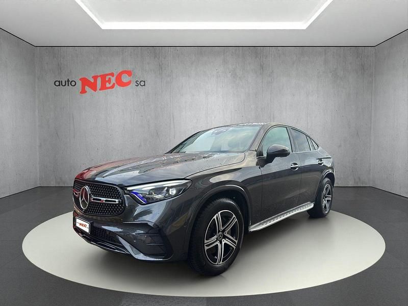 Gebraucht Mercedes GLC300e AMG line 317 PS (233 kW) 2023 Grau Coupé