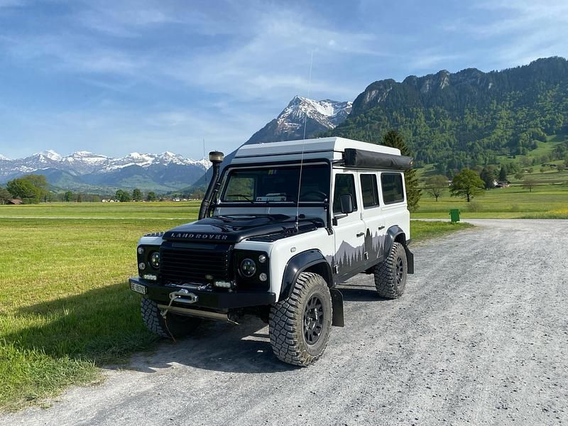 Gebraucht Land Rover Defender 122 PS (89 kW) 2011 SUV