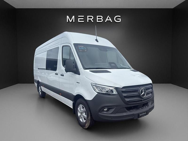 Neu Mercedes E-Sprinter 109 kW (149 PS) 2025 Van