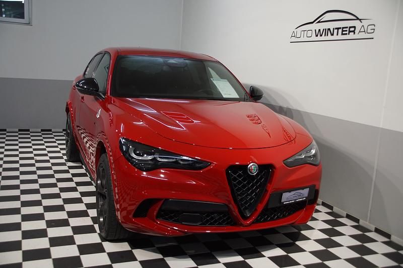 Gebraucht Alfa Romeo Stelvio Quadrifoglio 520 PS (382 kW) 2024 SUV