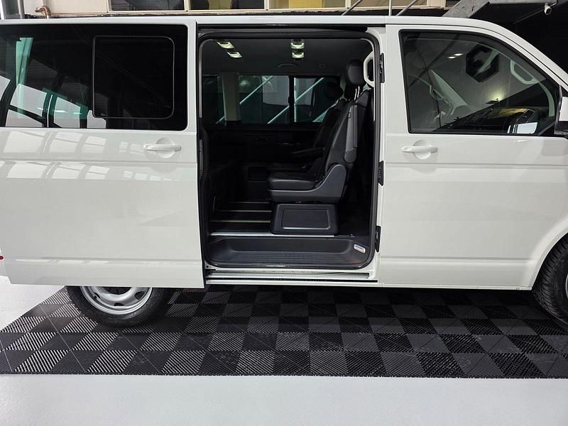 Gebraucht VW Multivan Comfortline 204 PS (150 kW) 2015 Van