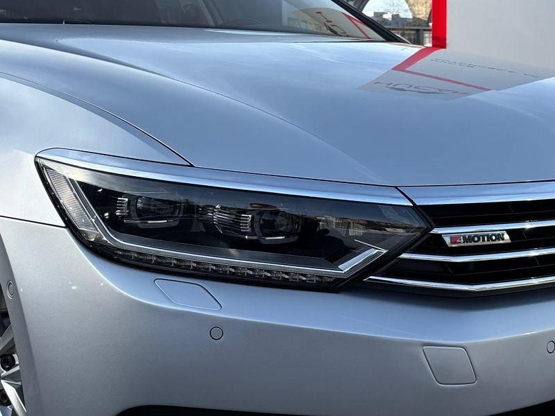 Gebraucht VW Passat Highline 240 PS (176 kW) 2015 Kombi