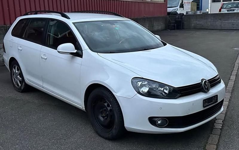 Gebraucht VW Golf VII Comfortline 105 PS (77 kW) 2012 Kombi