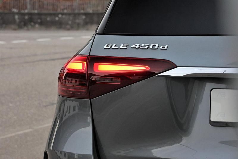 Gebraucht Mercedes GLE450 AMG AMG line 367 PS (269 kW) 2024 SUV