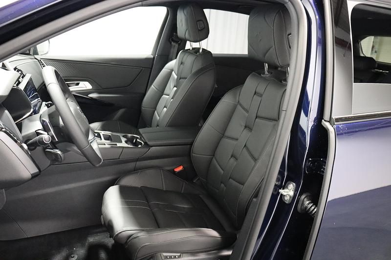 Neu DS Automobiles DS7 Crossback 299 PS (219 kW) 2026 Blau SUV