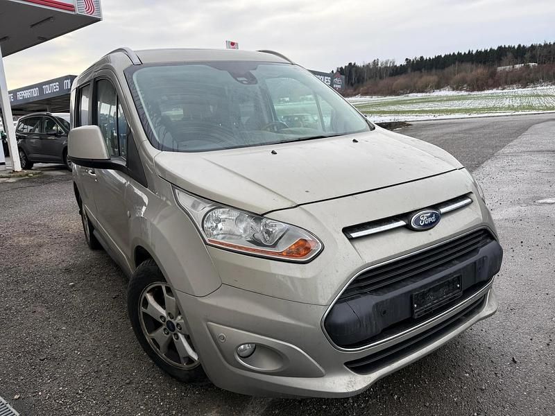 Gebraucht Ford Tourneo Connect Titanium 100 PS (73 kW) 2015 Van / Kleinbus