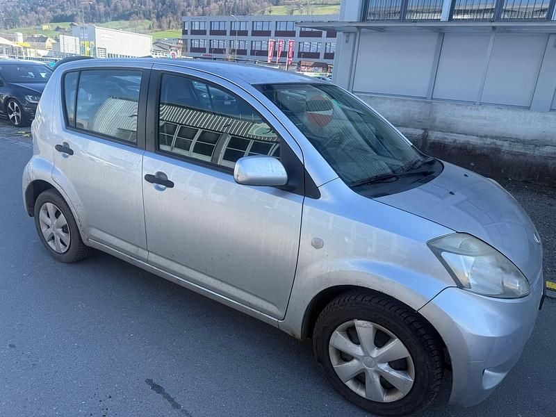 Gebraucht Daihatsu Sirion 91 PS (66 kW) 2009 Kleinwagen