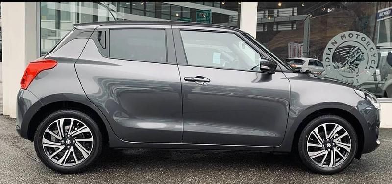 Gebraucht Suzuki Swift 83 PS (61 kW) 2023 Grau Kleinwagen