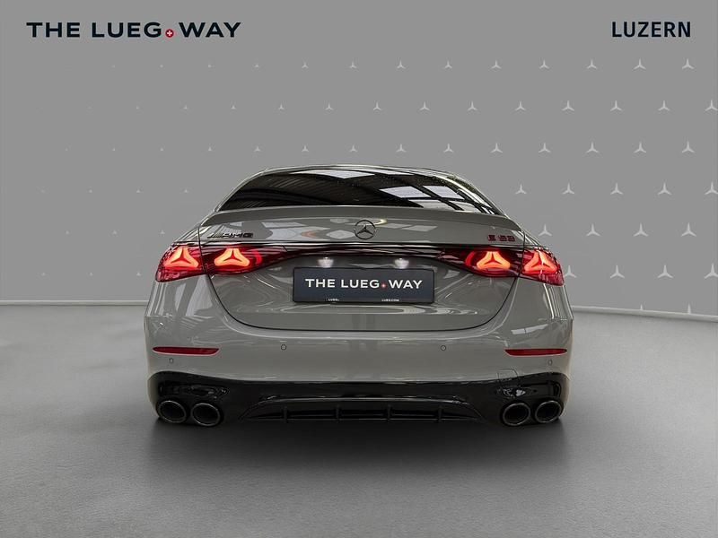 Neu Mercedes E53 AMG 585 PS (430 kW) 2026 Grau Limousine