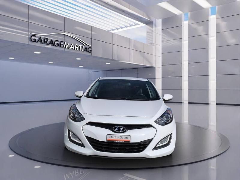 Gebraucht Hyundai i30 Style 135 PS (99 kW) 2014 Limousine