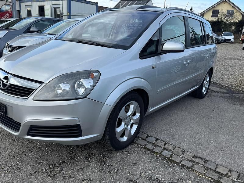 Gebraucht Opel Zafira Enjoy 150 PS (110 kW) 2006 Van / Kleinbus