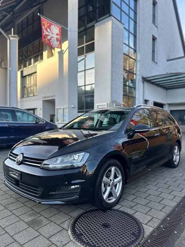Gebraucht VW Golf VII Highline 150 PS (110 kW) 2015 Kombi
