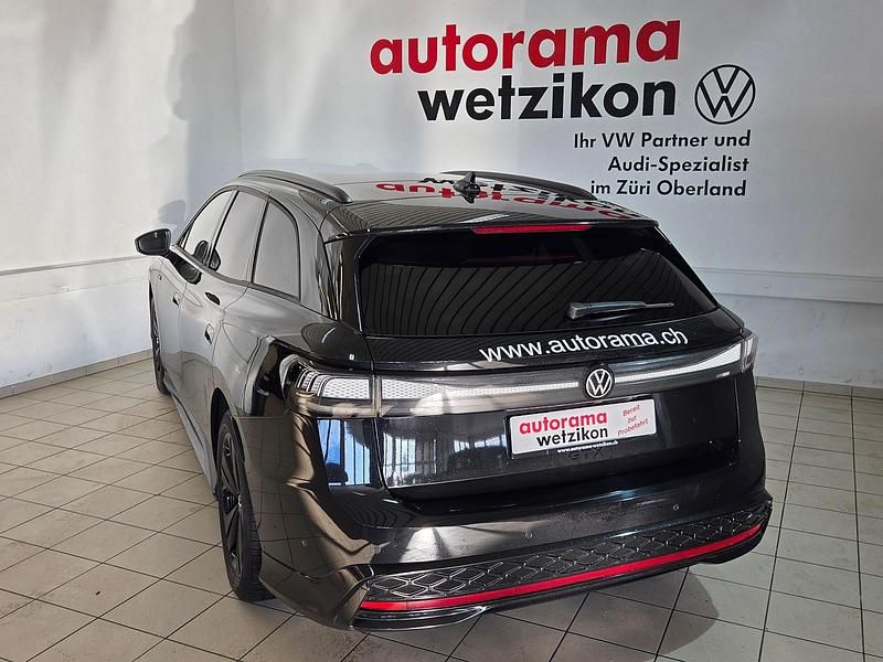 Gebraucht VW ID.7 GTX 250 kW (340 PS) 2025 Schwarz Kombi