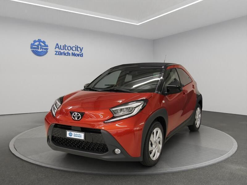 Rot Gebraucht 2022 Toyota Aygo Trend Kleinwagen | CHF 17’900 (Fairer Preis) - Bild 1/4