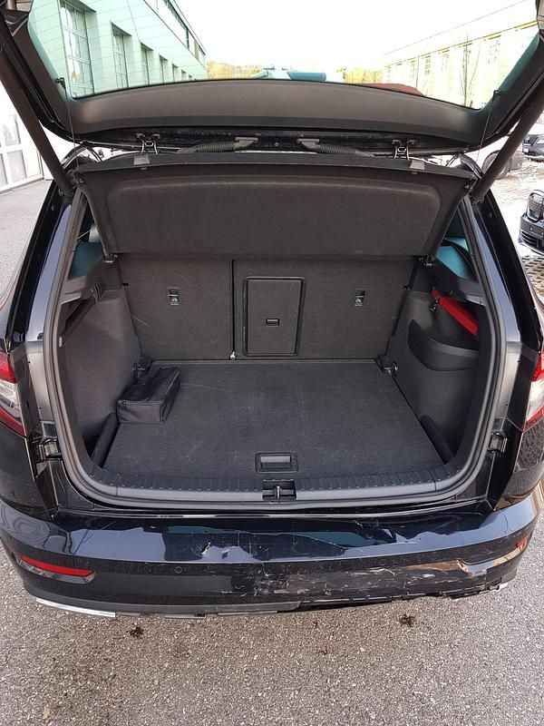 Gebraucht 2020 Skoda Karoq SportLine SUV | CHF 19’900 (Superpreis) - Bild 1/4