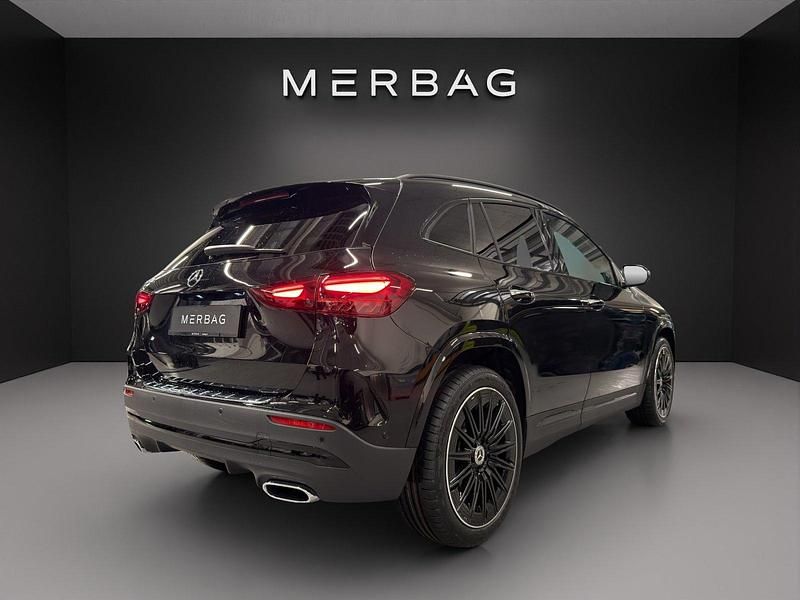 Neu Mercedes GLA200 163 PS (119 kW) 2026 Schwarz SUV