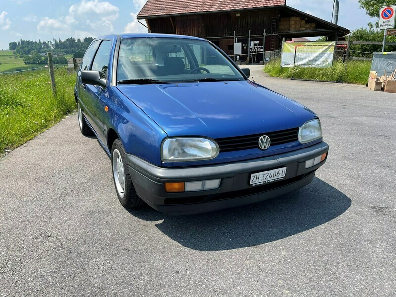 Gebraucht 1995 VW Golf III 1.8 Benzin 90 PS (4.800 CHF) | Zürich | AutoUncle