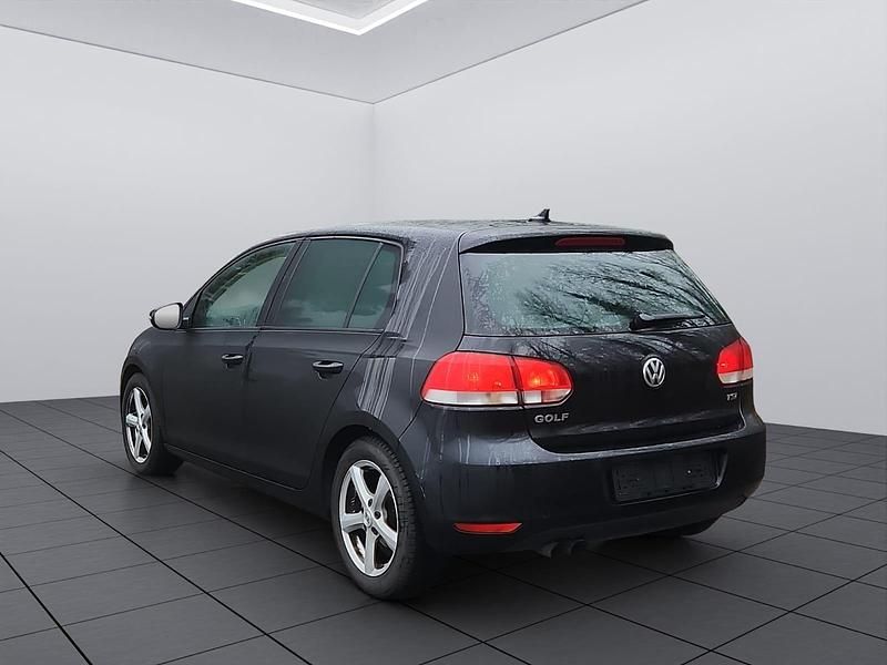 Gebraucht VW Golf VII Highline 122 PS (89 kW) 2012 Limousine