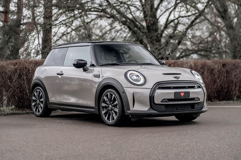 Gebraucht Mini Cooper SE 135 kW (184 PS) 2021 Kleinwagen
