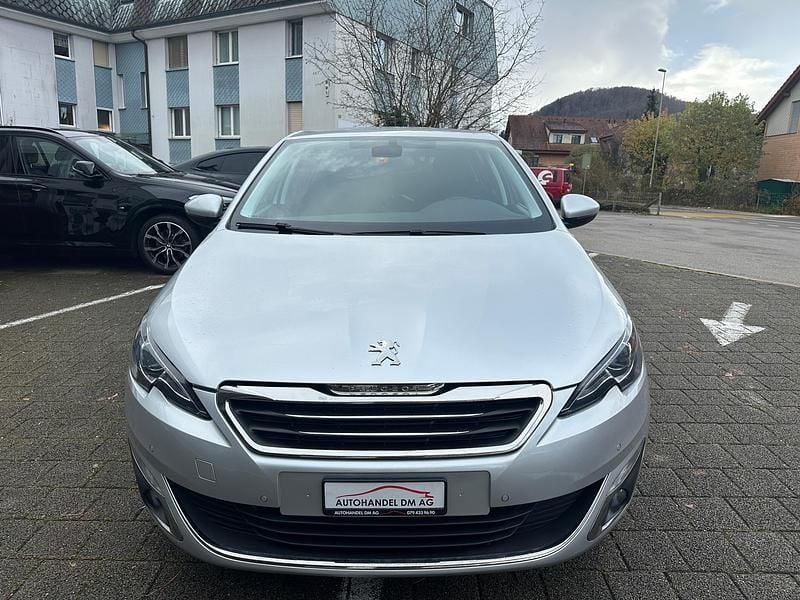 Gebraucht 2017 Peugeot 308 Allure Limousine | CHF 9’000 (Fairer Preis) - Bild 1/4