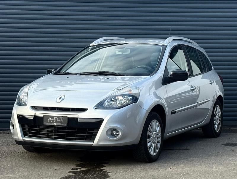 Gebraucht Renault Clio II 101 PS (74 kW) 2010
