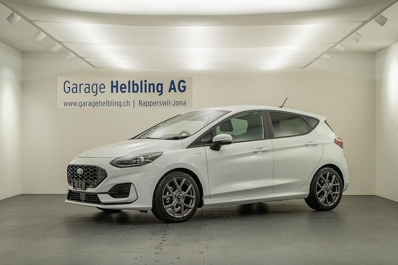 Weiss Gebraucht 2023 Ford Fiesta ST-Line X Kleinwagen | CHF 22’500 (Fairer Preis) - Bild 1/4