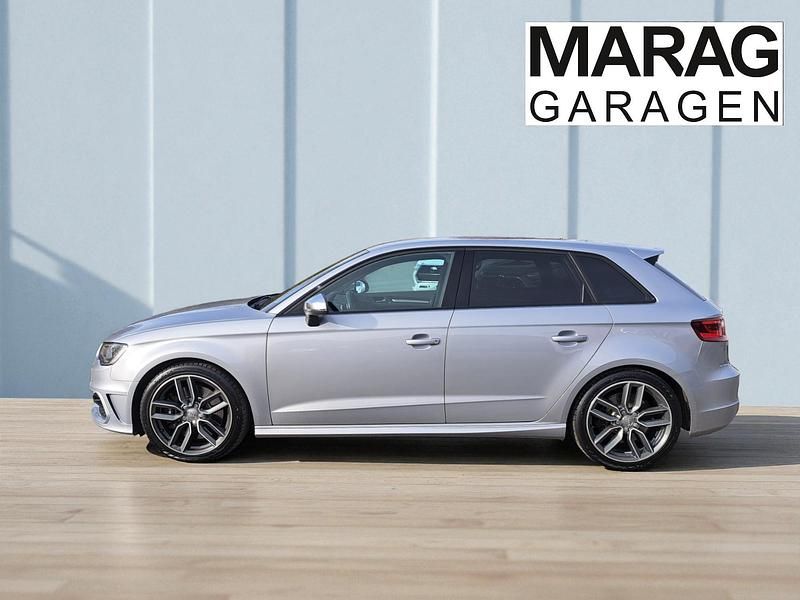 Gebraucht Audi S3 Comfort 300 PS (220 kW) 2015 Silber Limousine