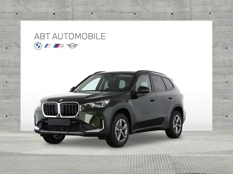 Grün Neu 2025 BMW X1 Shadowline SUV | CHF 48’200 - Bild 1/4