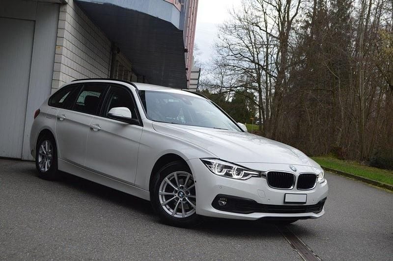Gebraucht BMW 318 Advantage 150 PS (110 kW) 2018 Kombi