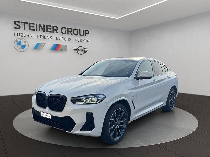 Weiss Gebraucht 2022 BMW X4 M Sport SUV | CHF 41’900 (Fairer Preis) - Bild 1/4