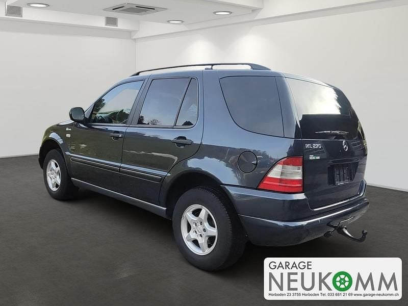 Gebraucht Mercedes ML270 163 PS (119 kW) 2001 SUV