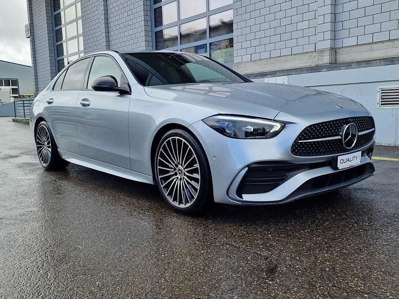 Gebraucht Mercedes C300e AMG line 265 PS (194 kW) 2022 Limousine