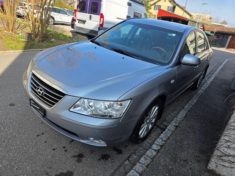 Gebraucht Hyundai Sonata Premium 250 PS (183 kW) 2010 Limousine