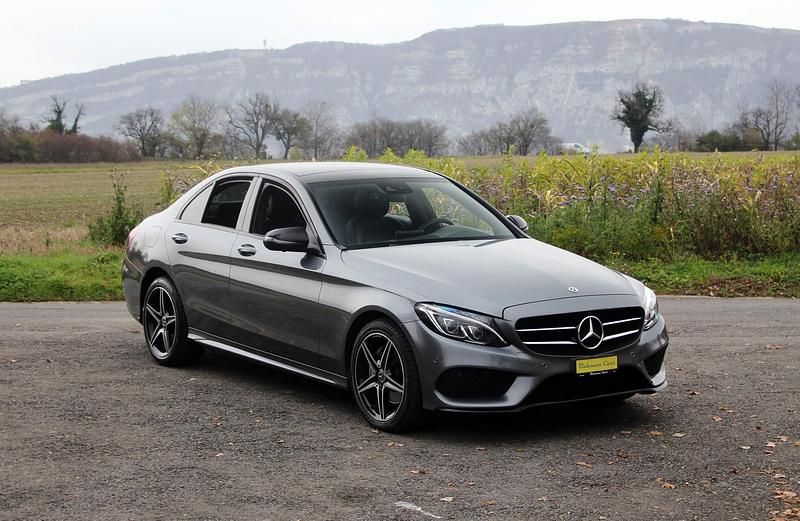 Gebraucht Mercedes C220 AMG line 170 PS (125 kW) 2018