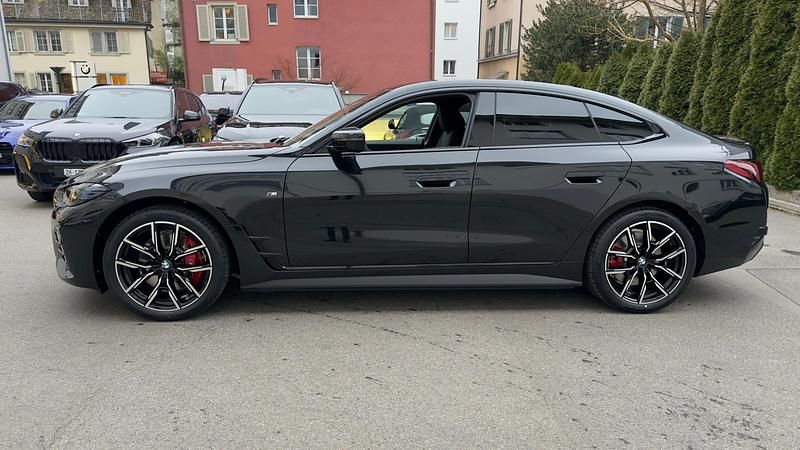 Neu BMW i4 M Sport 294 kW (401 PS) 2025 Schwarz Limousine