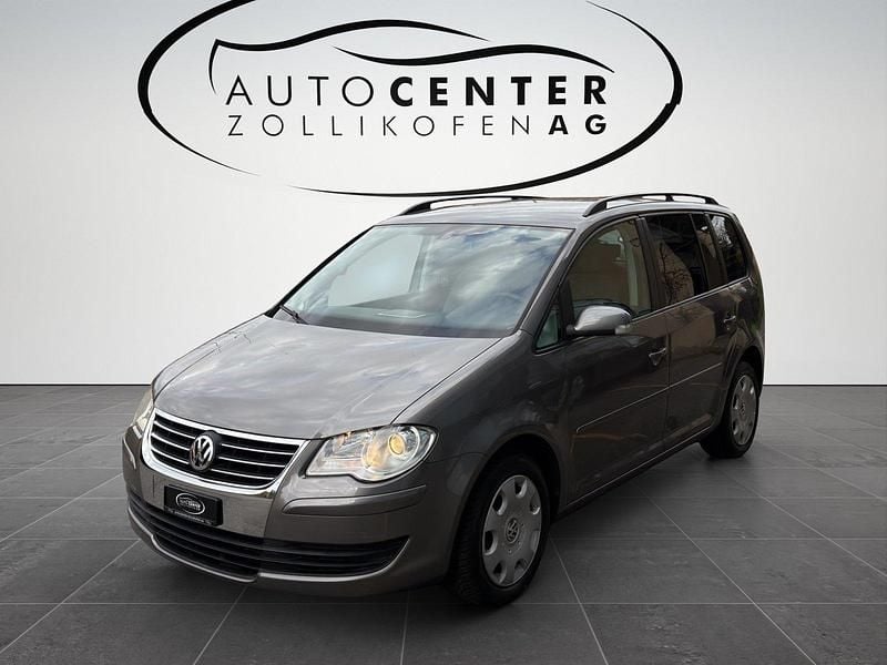 Gebraucht 2007 VW Touran Trendline Van / Kleinbus | CHF 5’500 - Bild 1/4