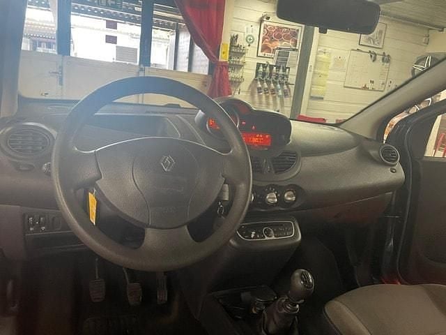 Gebraucht Renault Twingo Authentique 59 PS (43 kW) 2009 Kleinwagen
