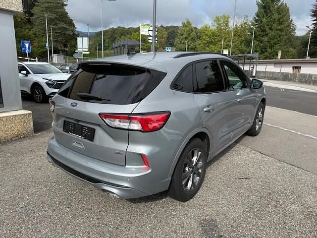 Gebraucht Ford Kuga ST-Line 190 PS (139 kW) 2022 Grau SUV