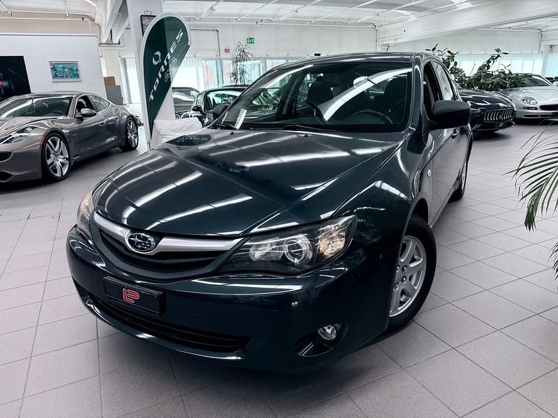Grau Gebraucht 2010 Subaru Impreza Limousine | CHF 3’800 (Fairer Preis) - Bild 1/4