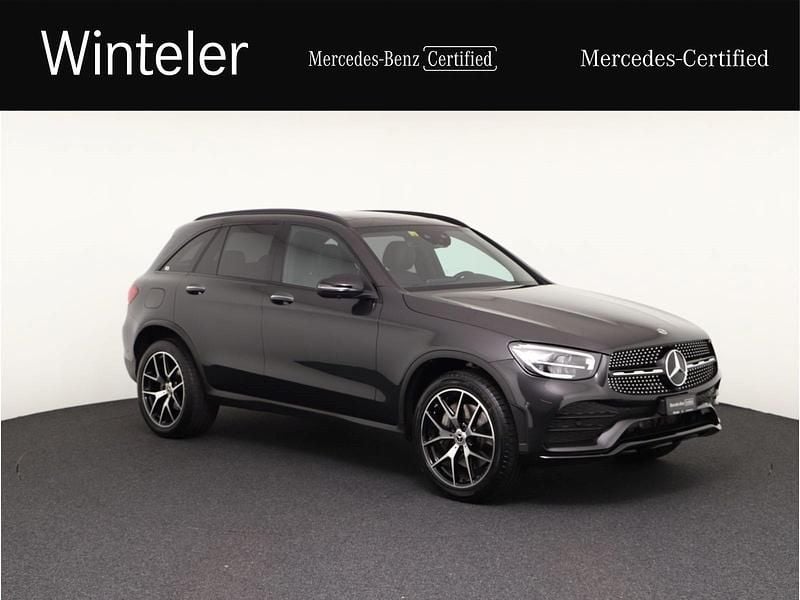 Gebraucht Mercedes GLC300e AMG line 211 PS (155 kW) 2022 Grau SUV