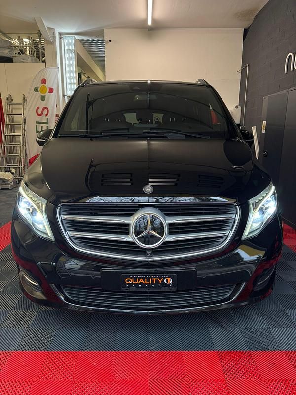 Gebraucht Mercedes V250 Exclusive 190 PS (139 kW) 2016 Van / Kleinbus